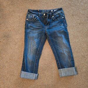 ✨ Miss Me Boyfriend Capri Jeans - Size 27 ✨